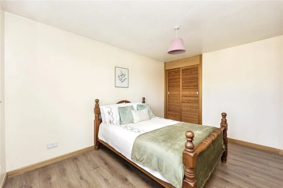 Bevan Place, Rosyth, KY11, photo 16