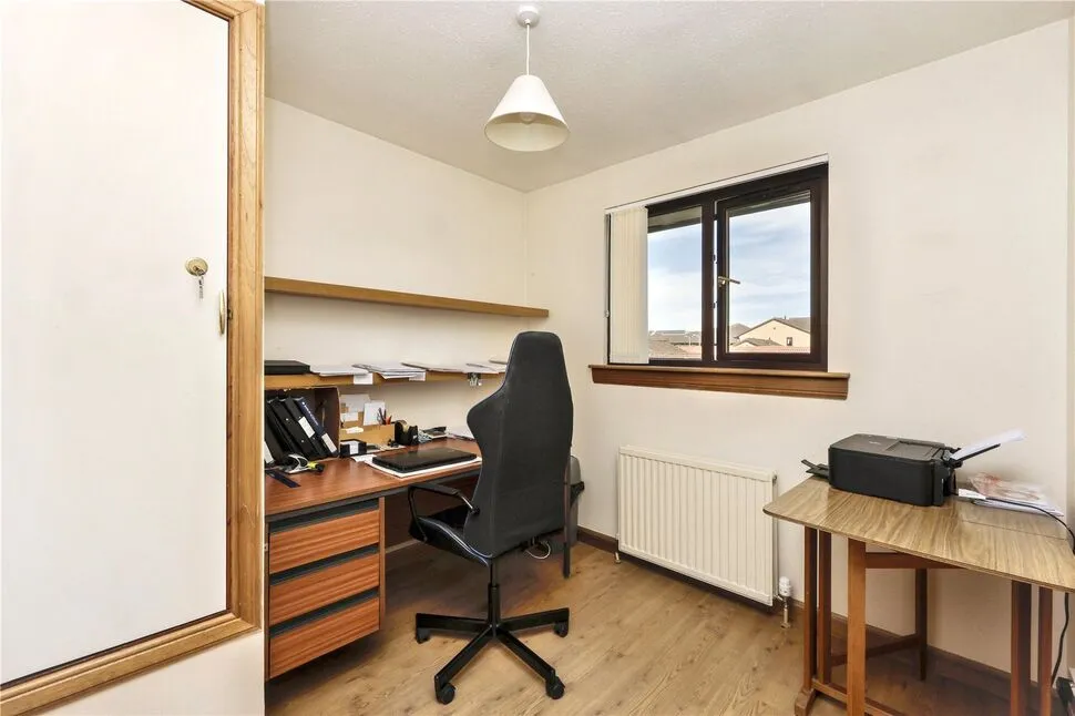 Bevan Place, Rosyth, KY11, photo 21