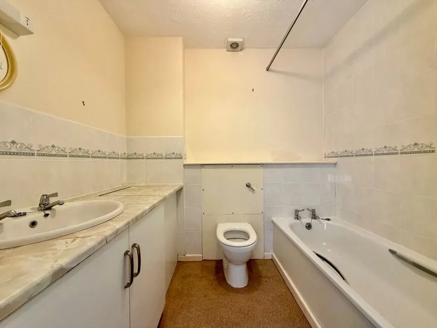 Burford Gardens, Evesham, WR11, photo 8