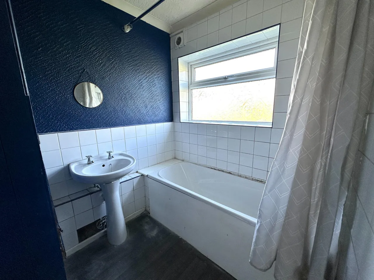 Oak Close, Tipton, DY4, photo 8