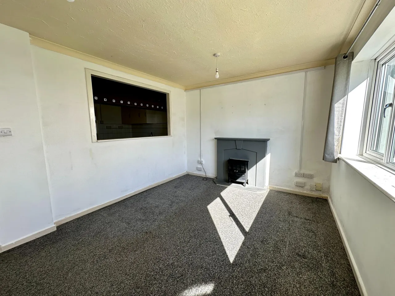 Oak Close, Tipton, DY4, photo 3