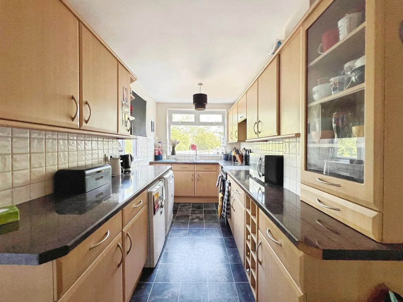 East Road, Street, BA16, photo 3
