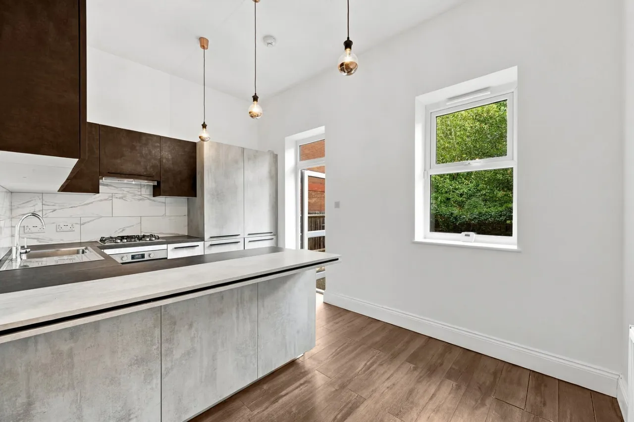 Hornsey Lane, London, N6, photo 11