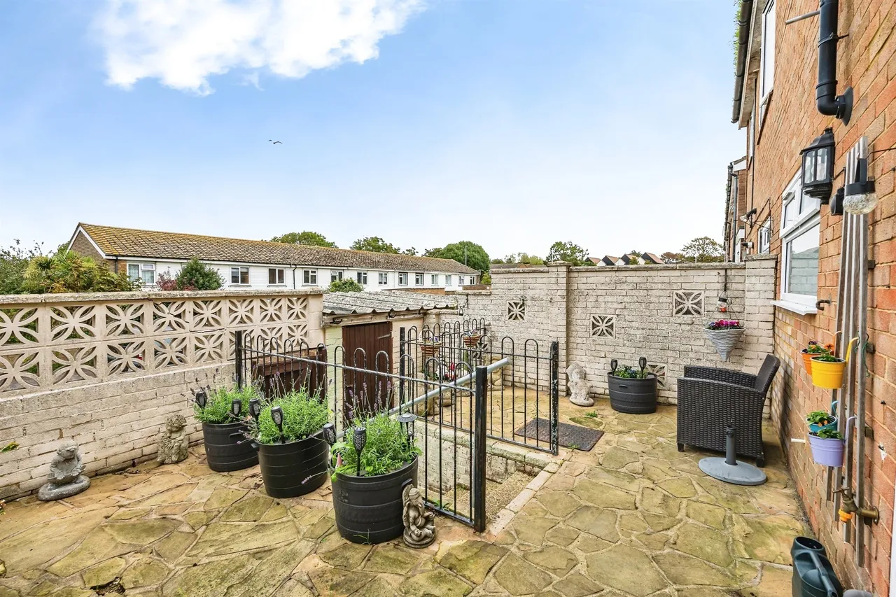 Hever Close, Eastbourne, BN23, photo 15