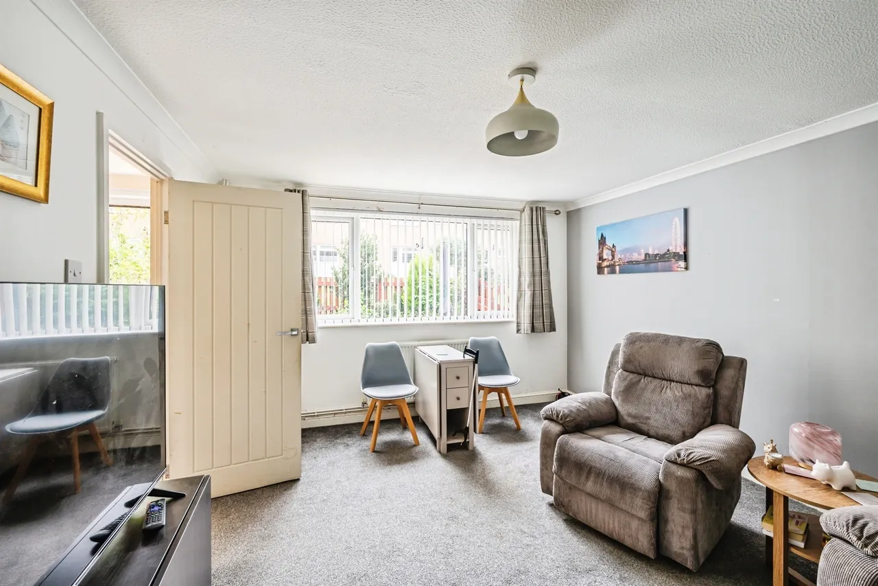 Hever Close, Eastbourne, BN23, photo 5