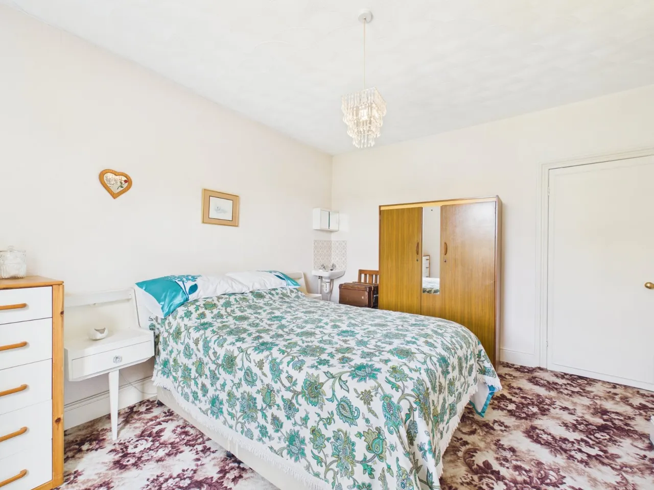 Stanwell Road, Ashford, TW15, photo 13