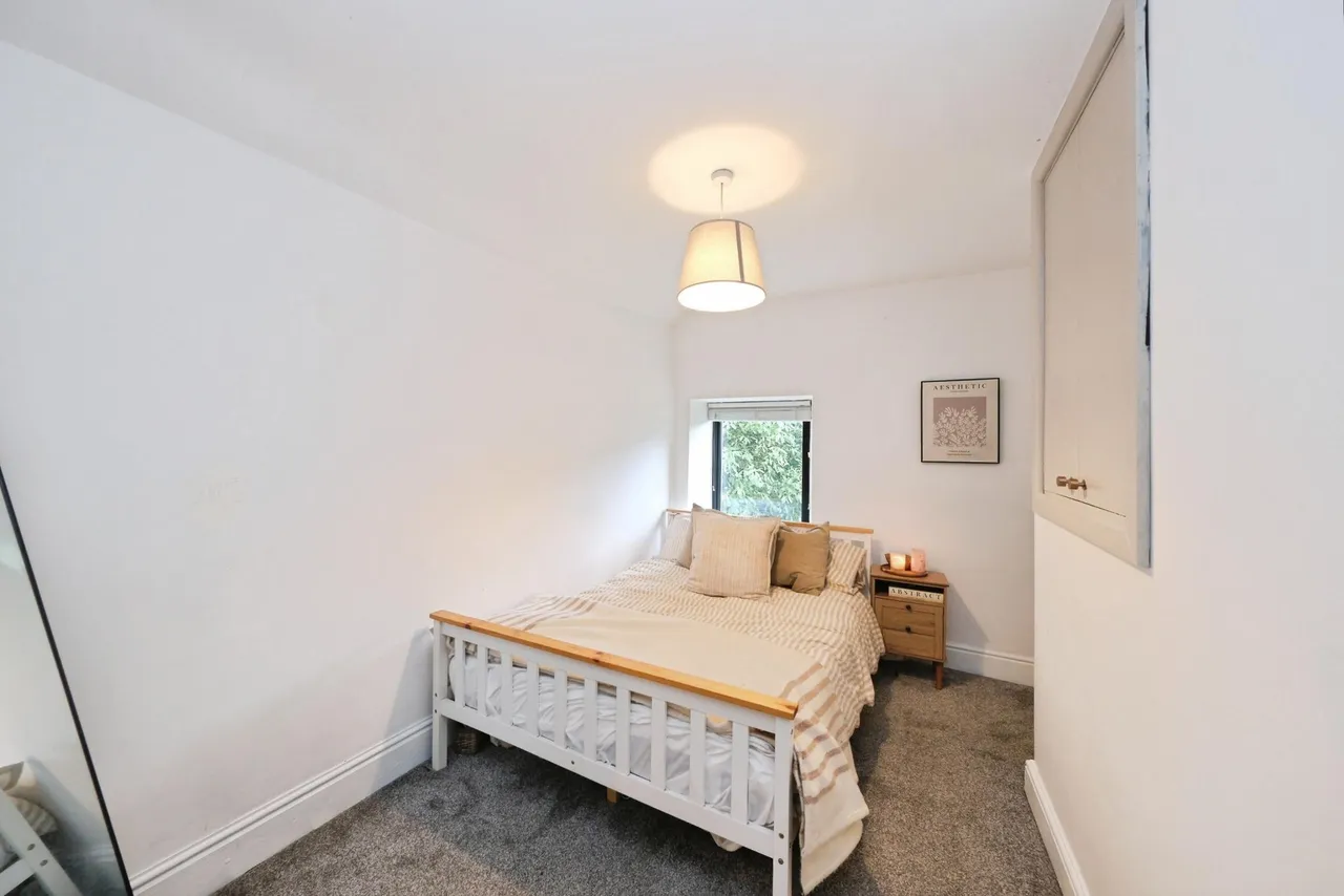 Lea Shaw, Matlock, DE4, photo 25