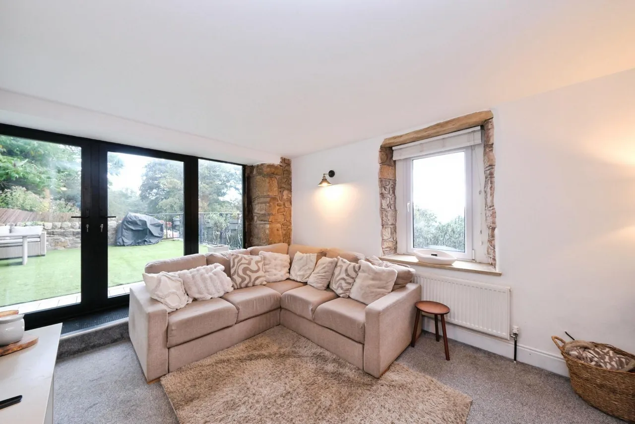 Lea Shaw, Matlock, DE4, photo 18
