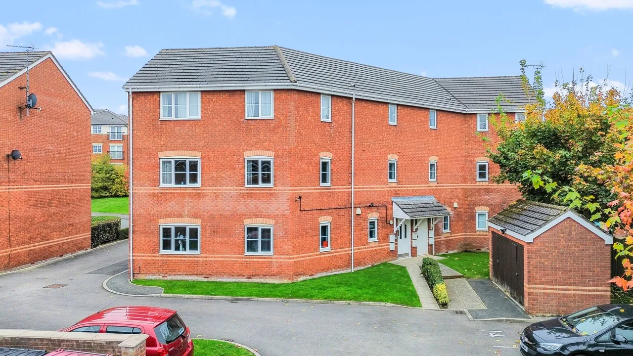 2 bed flat for sale — Cygnet Gardens, St. Helens, St. Helens, WA9 1SE
