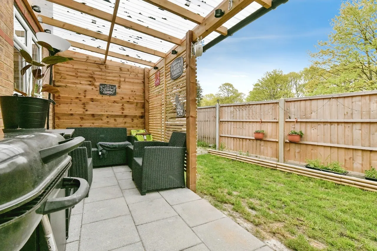 Bradman Way, Stevenage, Hertfordshire, SG1, photo 10