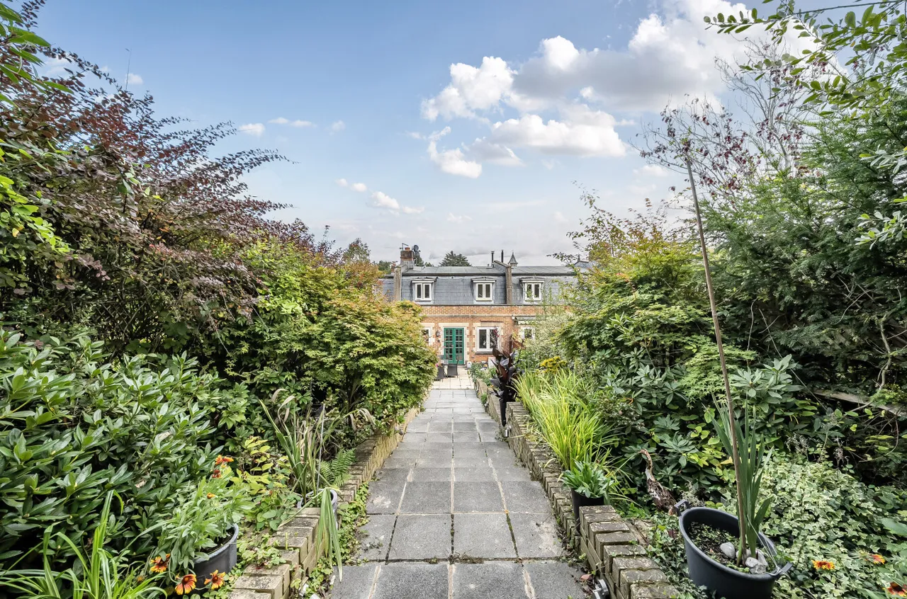 The Courtyard, Sheffield Park, Uckfield, East Sussex, TN22 3QW, photo 10