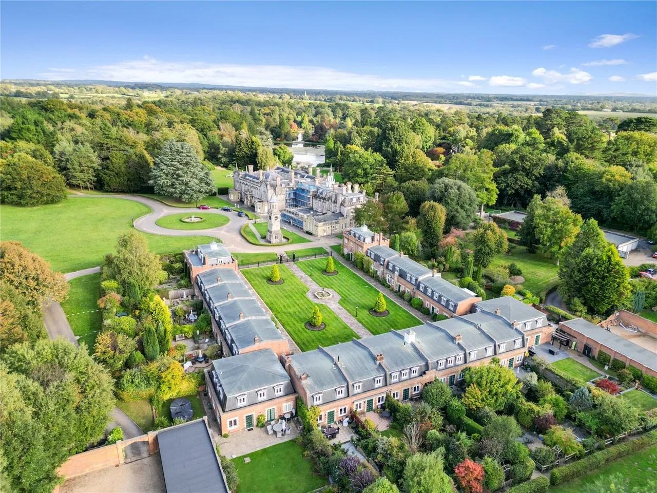3 bed house for sale — The Courtyard, Sheffield Park, Uckfield, East Sussex, TN22 3QW