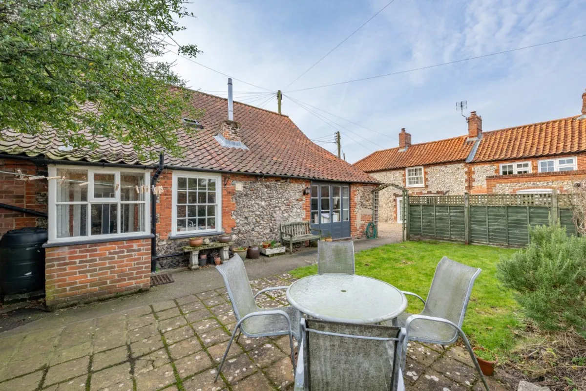 Front Street, South Creake, NR21, photo 7