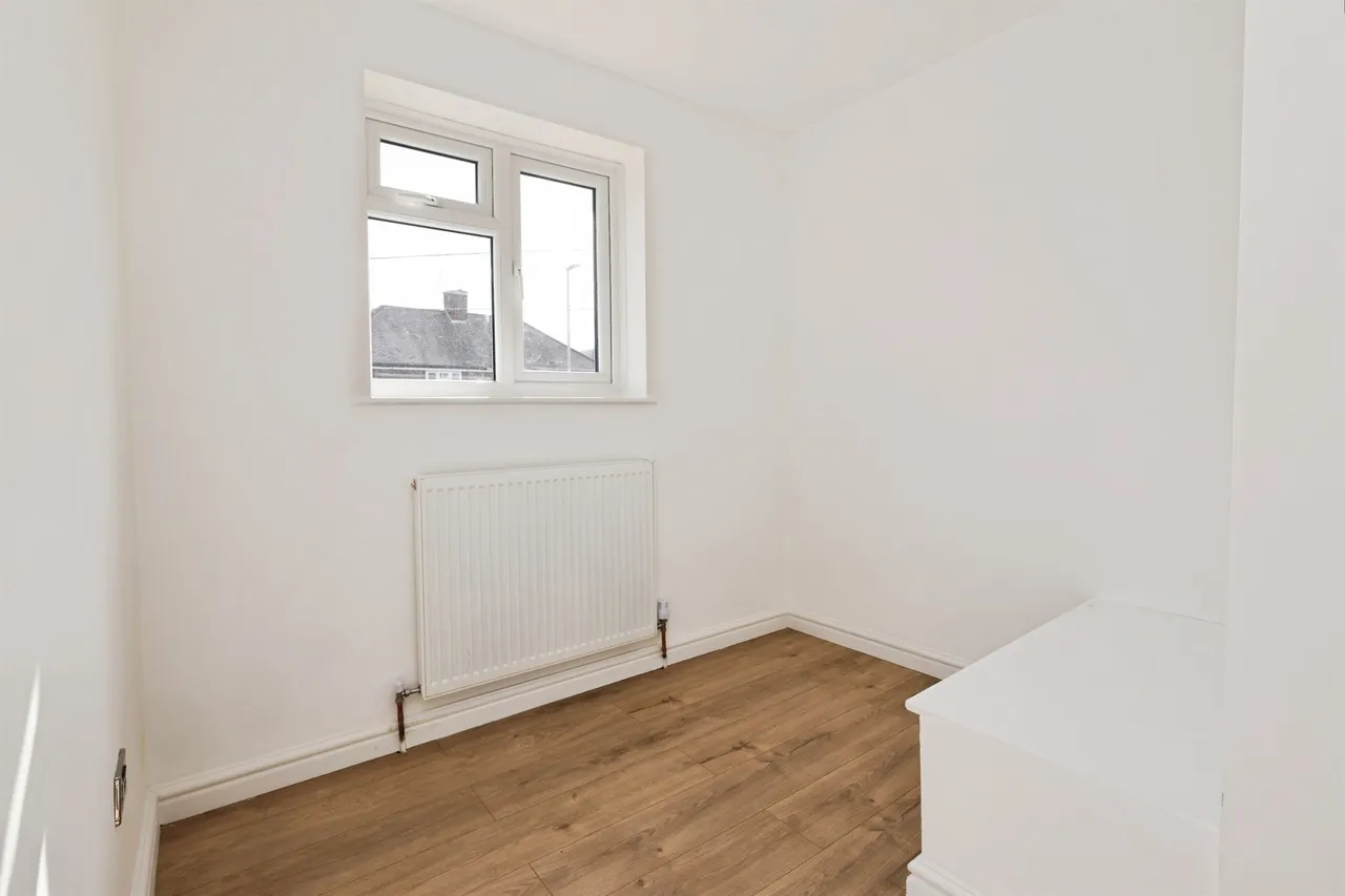 Gauden Road, Wollescote, DY9, photo 17