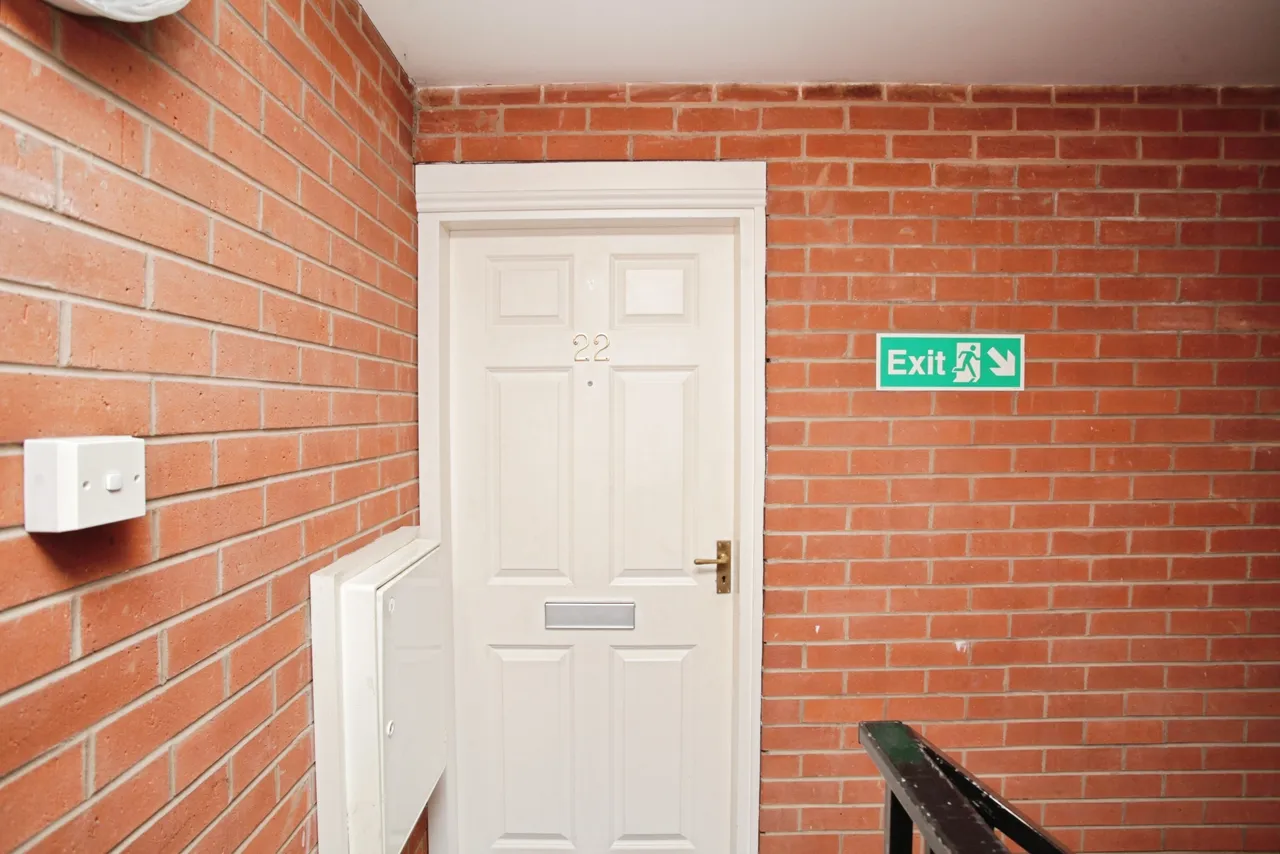 Trinity Court, Hinckley, photo 12