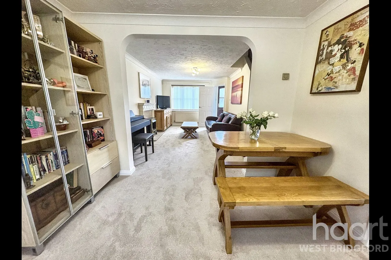 Ashness Close, Gamston, NG2, photo 6