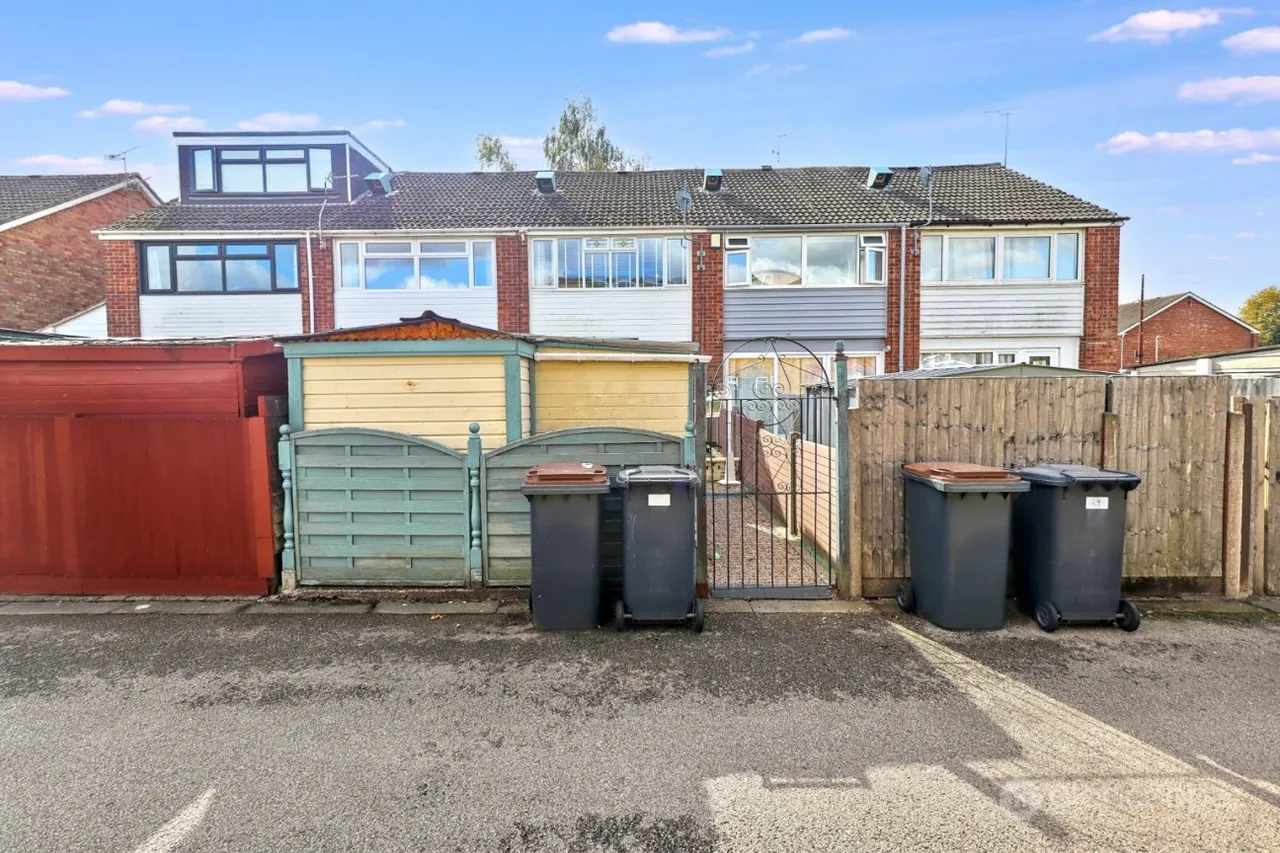 Warwick Green, Bulkington, CV12, photo 20