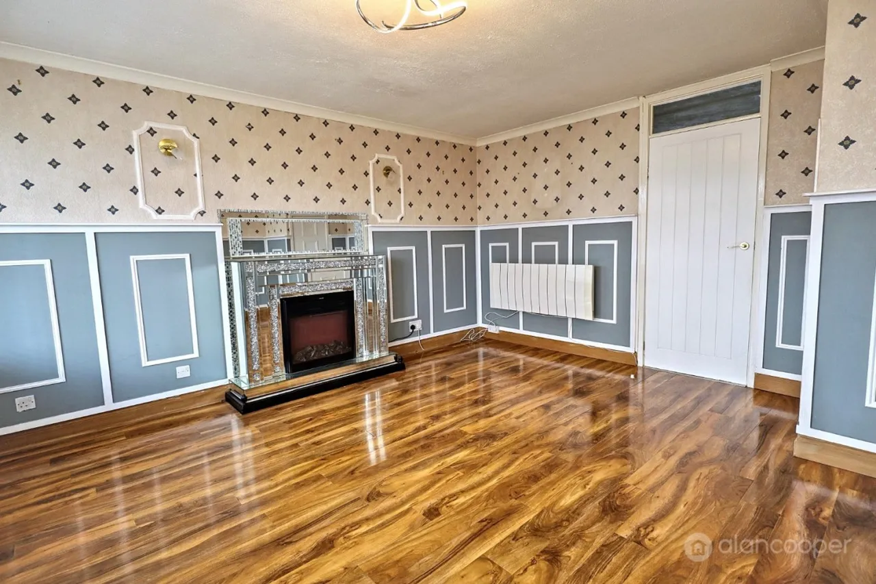Warwick Green, Bulkington, CV12, photo 4