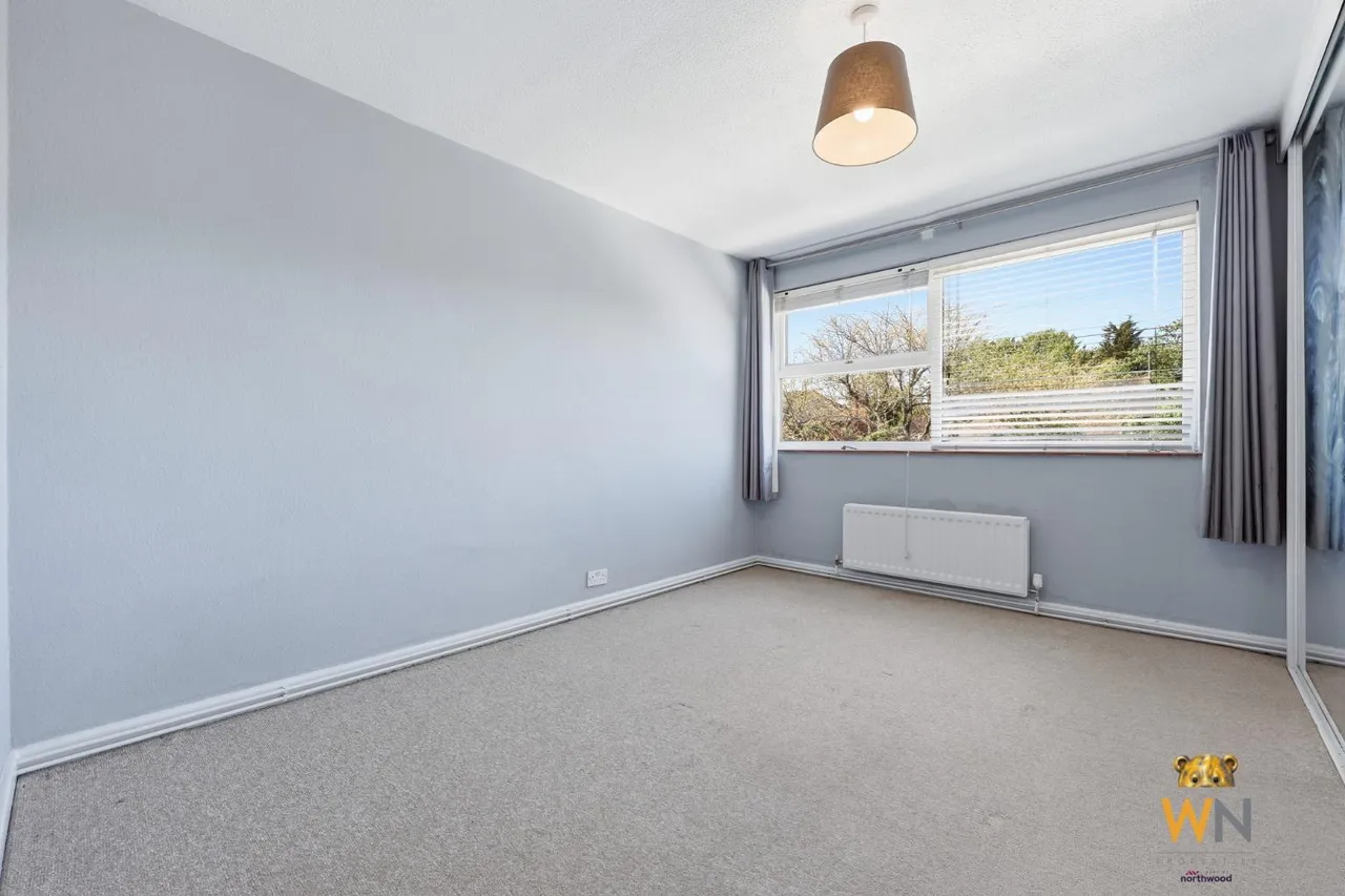 Hutton Road, Shenfield, CM15, photo 15