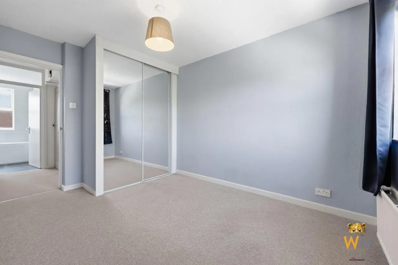 Hutton Road, Shenfield, CM15, photo 14