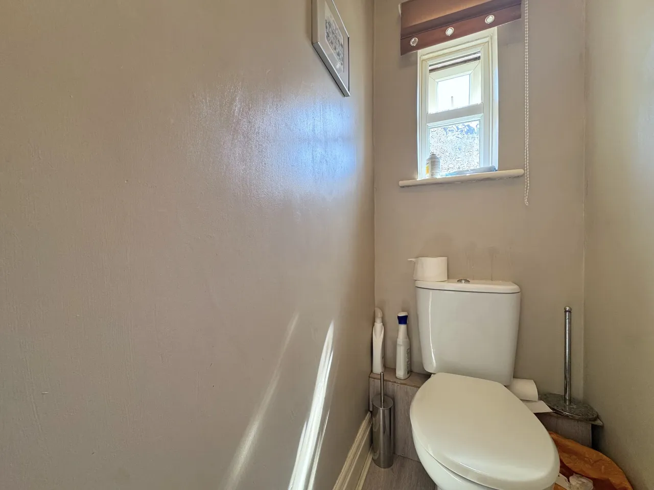 Fairfield Crescent, Edgware, HA8, photo 9