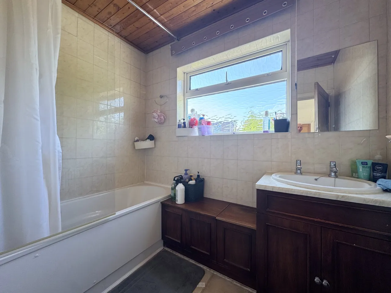 Fairfield Crescent, Edgware, HA8, photo 5