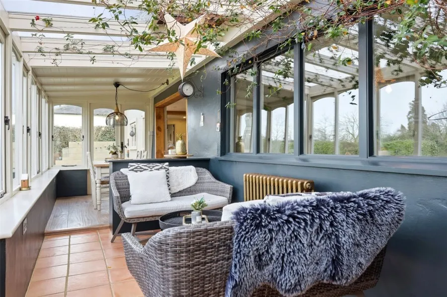 with 6 bedrooms in Radwinter, Saffron Walden, CB10, photo 7
