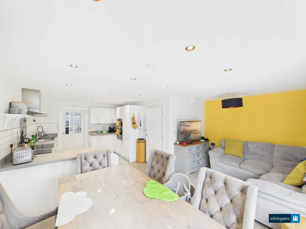 Carlton Meadows, Llay, LL12, photo 7