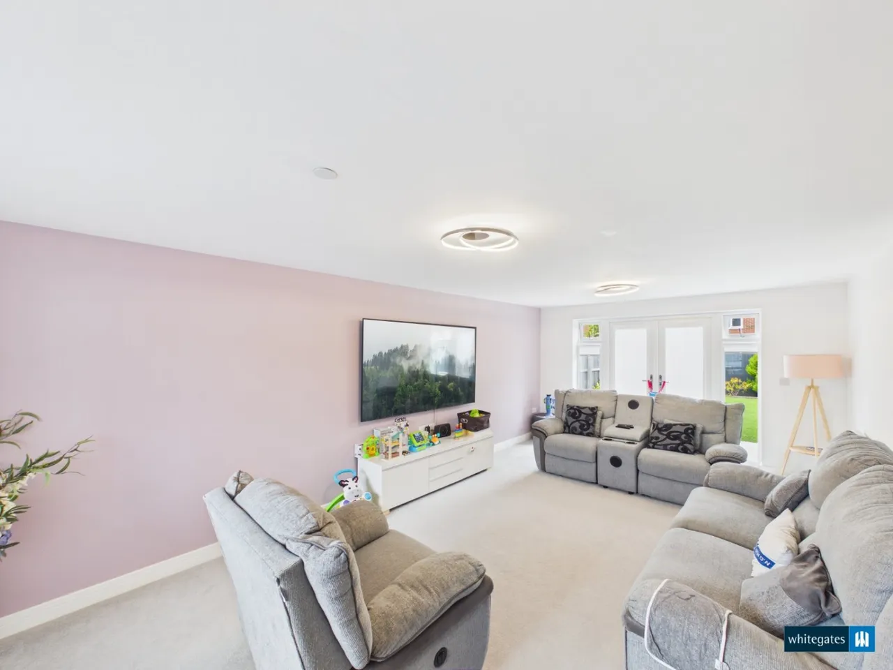 Carlton Meadows, Llay, LL12, photo 5
