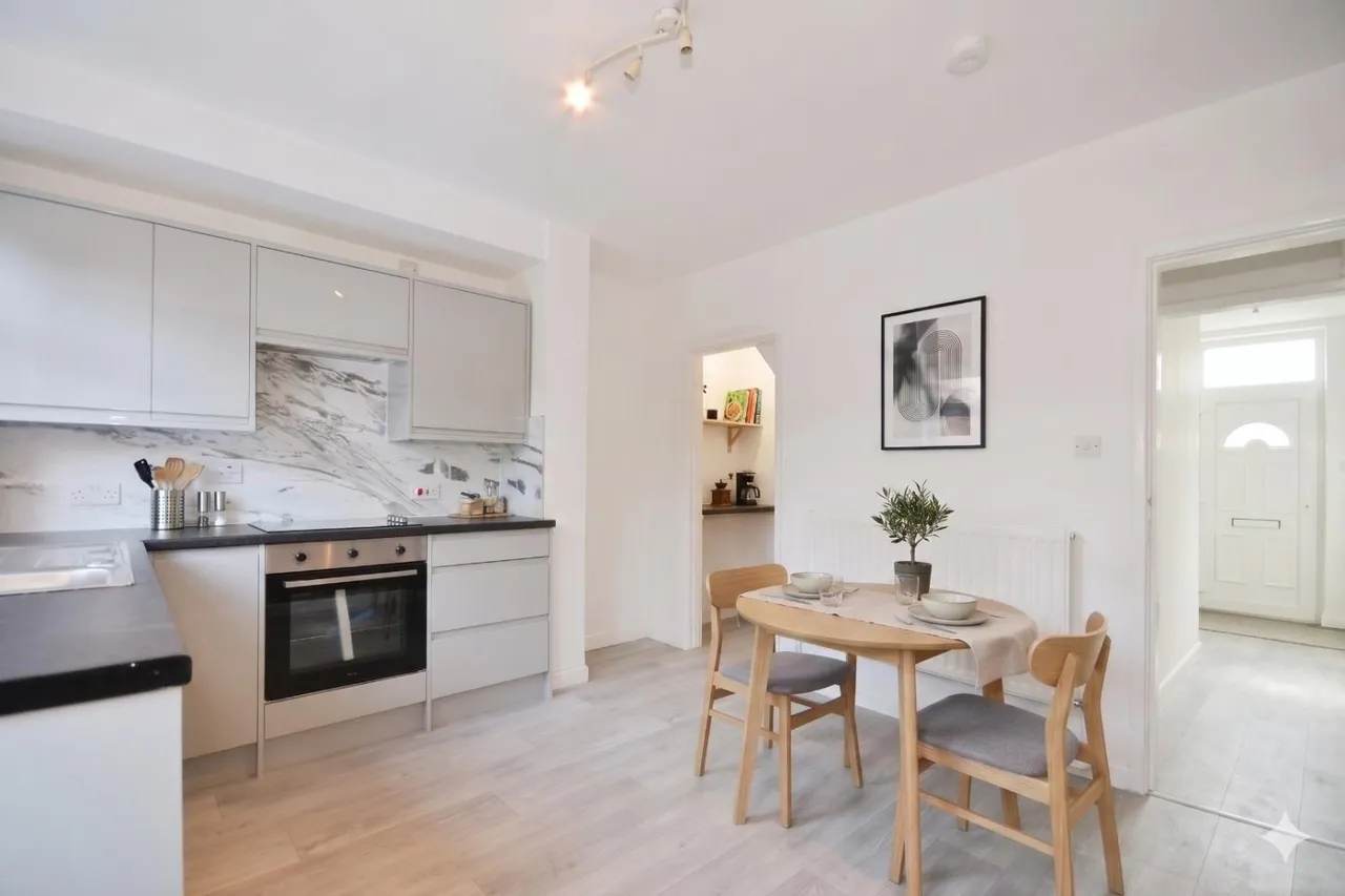 Welbeck Street, Whitwell, Worksop, S80 4TF, photo 2