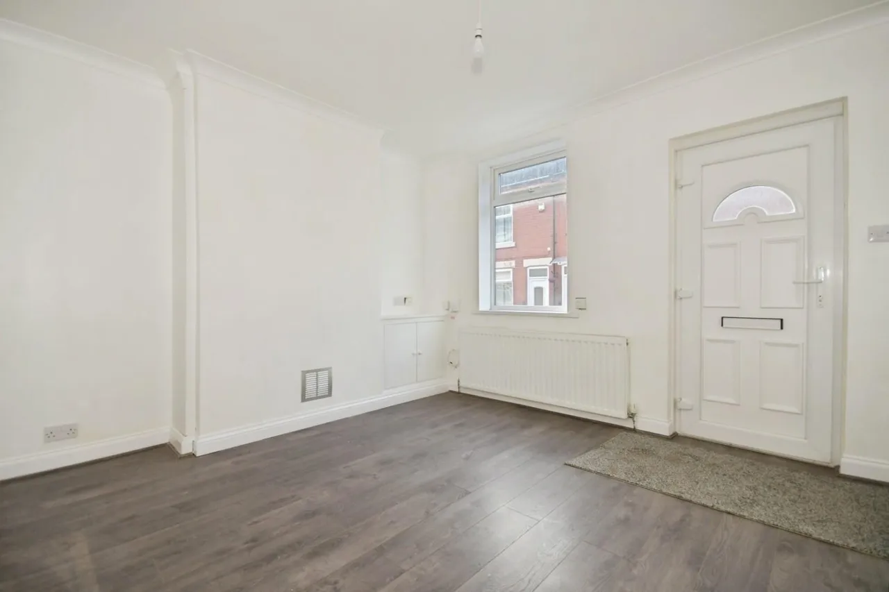 Welbeck Street, Whitwell, Worksop, S80 4TF, photo 10