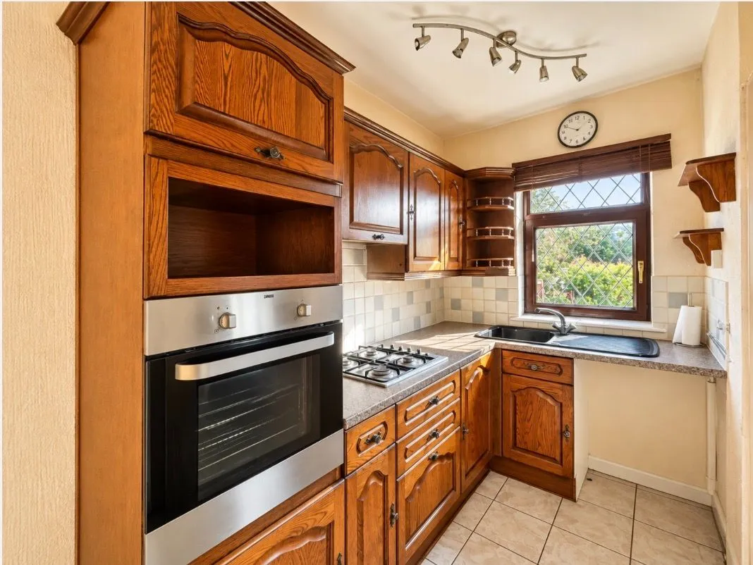 Meredith Road, Sheffield, S6, photo 10