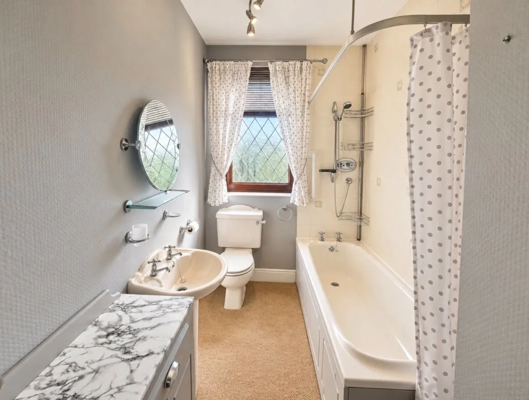 Meredith Road, Sheffield, S6, photo 18