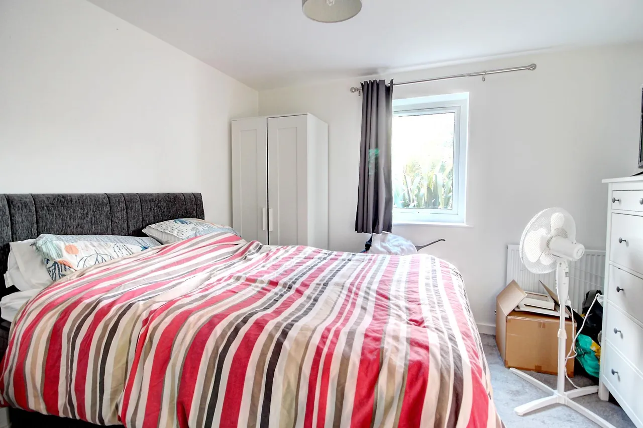 Condor Way, Basingstoke, RG24, photo 8