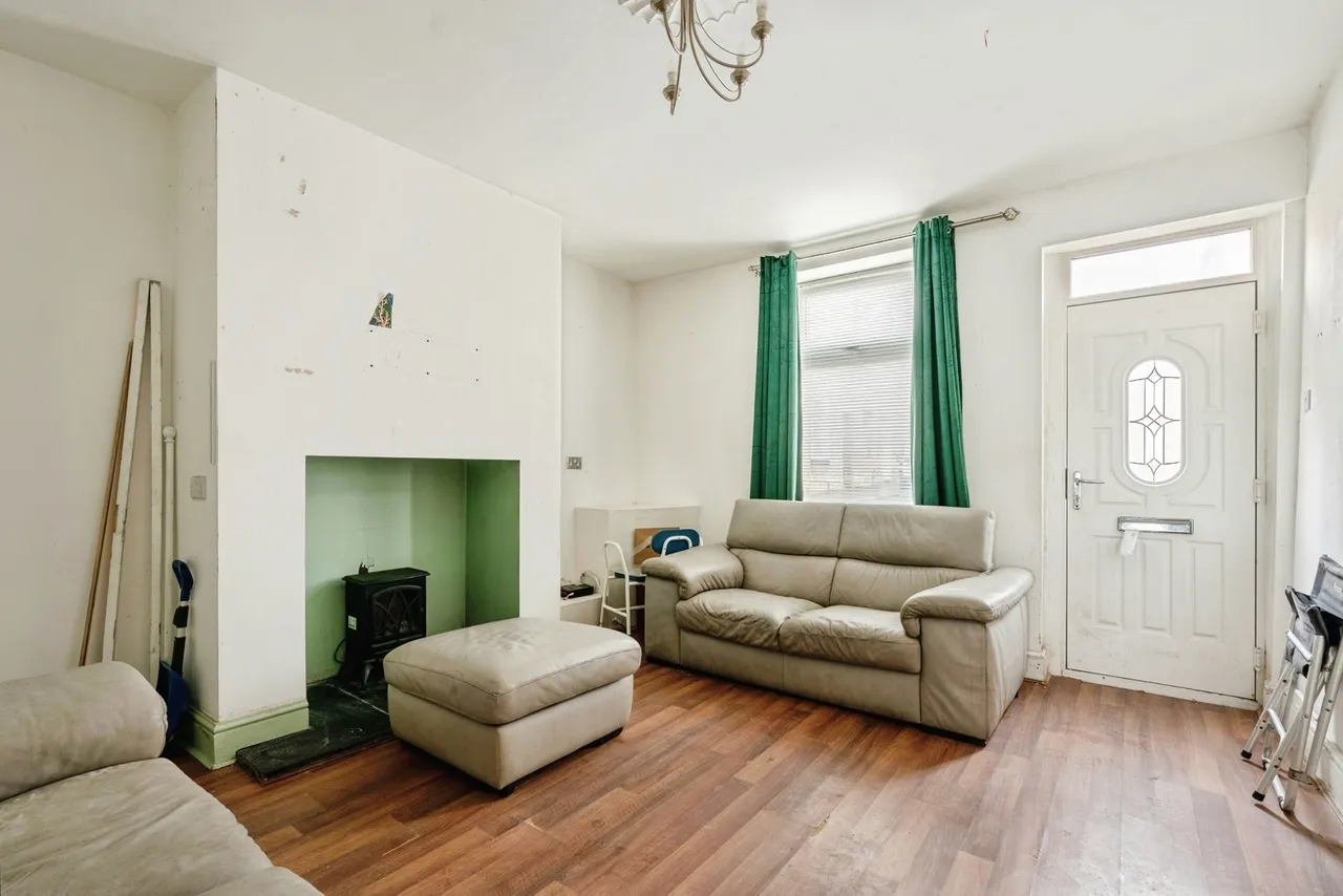 Piccadilly Road, Burnley, BB11, photo 4