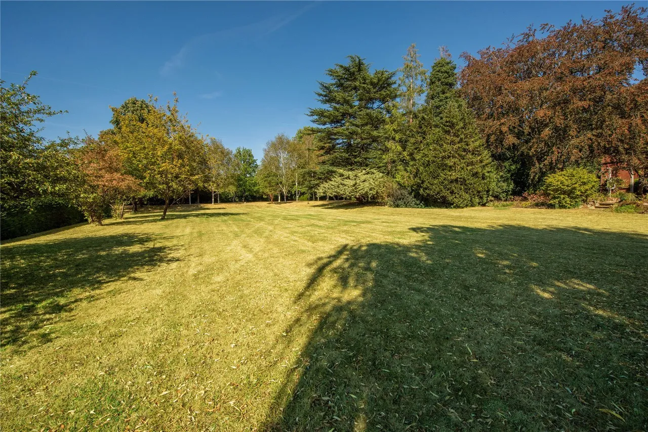 Woodlands Road, Leatherhead, KT22, photo 7