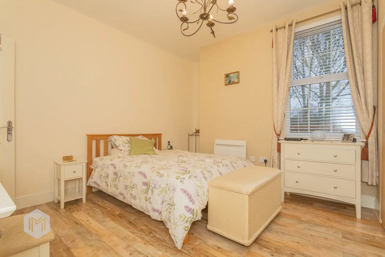 Swinhoe Place, Culcheth, Warrington, WA3 4NE, photo 13