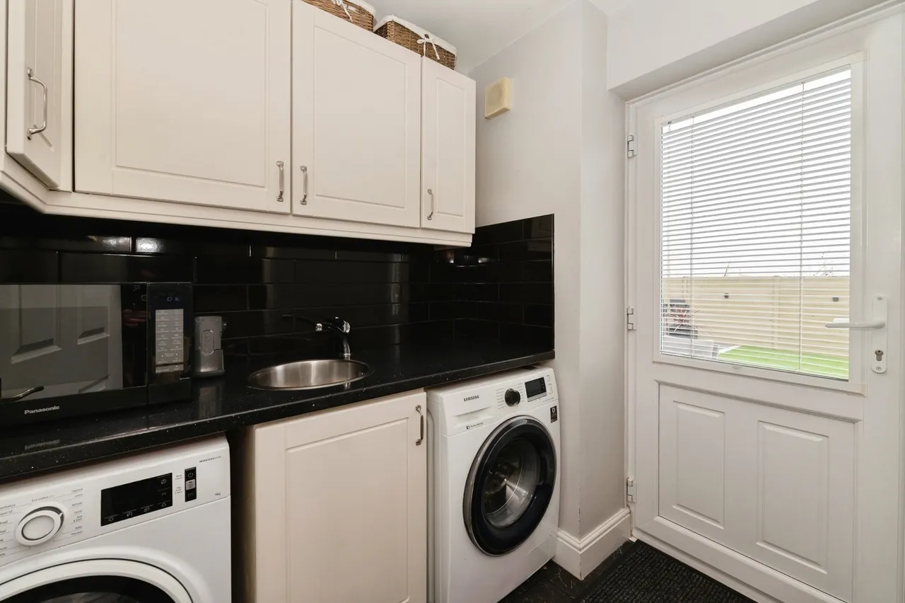 Nelson Road, Rochford, Essex, SS4, photo 18