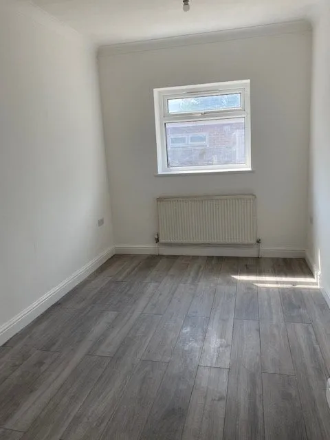 Oakwood Avenue, Southall, UB1, photo 6