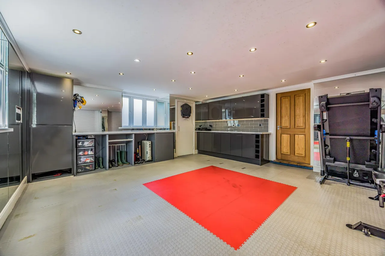 Waterlooville, Hampshire, photo 14