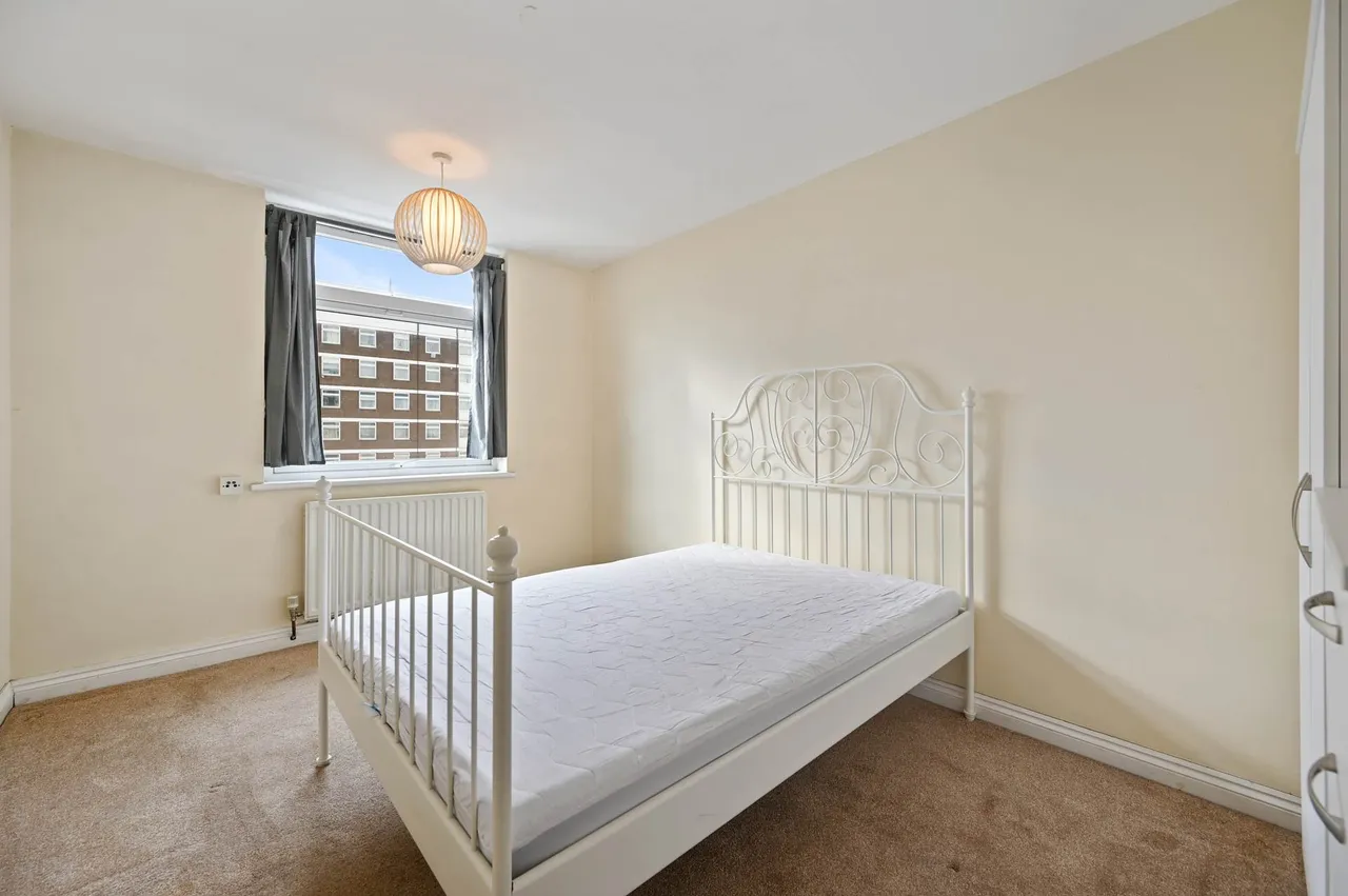 Shepherds Bush Green, Shepherds Bush, W12, photo 6