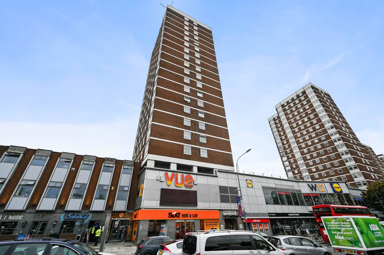 Shepherds Bush Green, Shepherds Bush, W12, photo 11