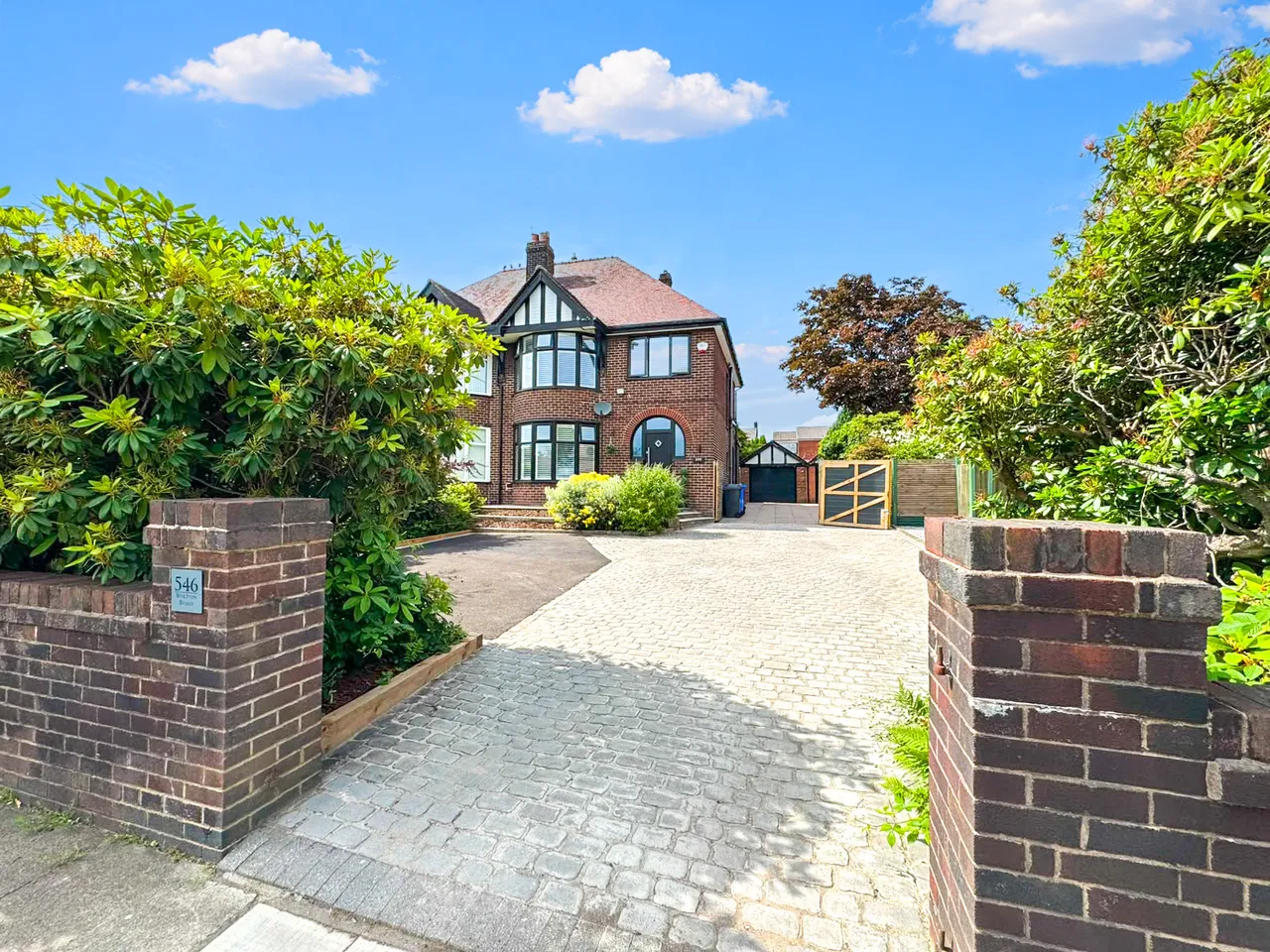 Bolton Road, Bury, BL8, photo 5