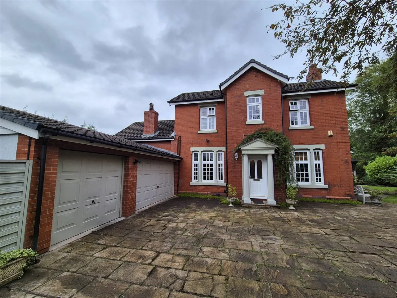Parkfields Lane, Fearnhead, WA2, photo 6