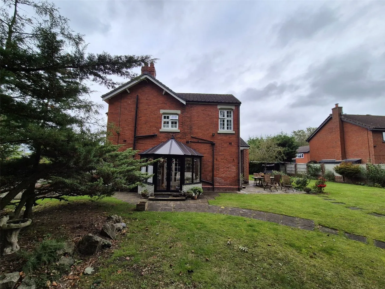 Parkfields Lane, Fearnhead, WA2, photo 7
