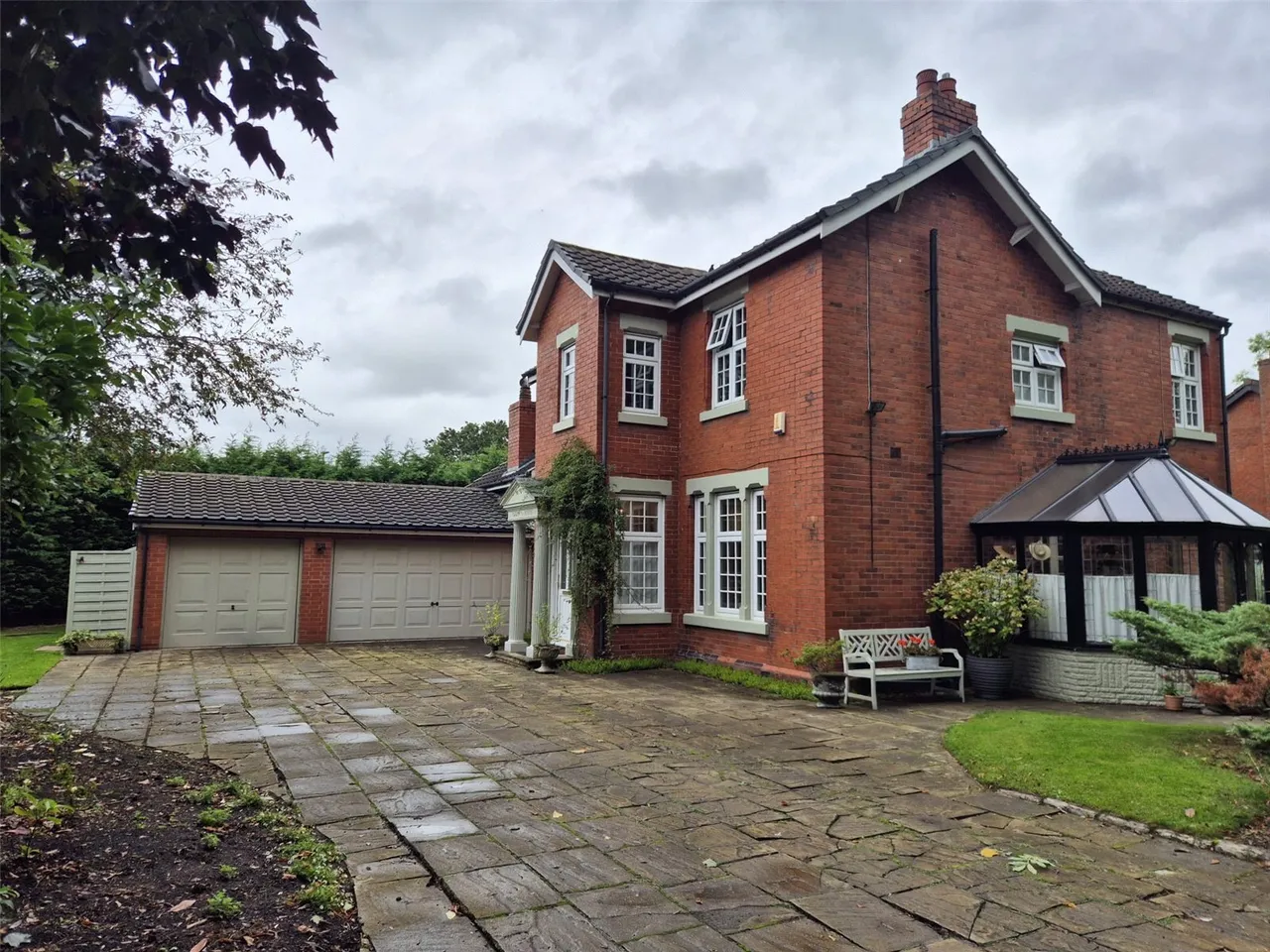 4 bed house for sale, Parkfields Lane, Fearnhead, WA2