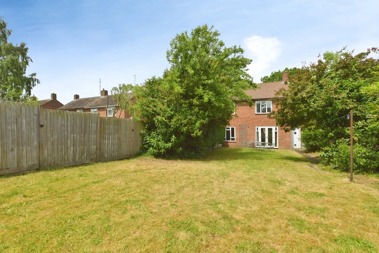 Debbs Close, Stony Stratford, Milton Keynes, MK11, photo 18