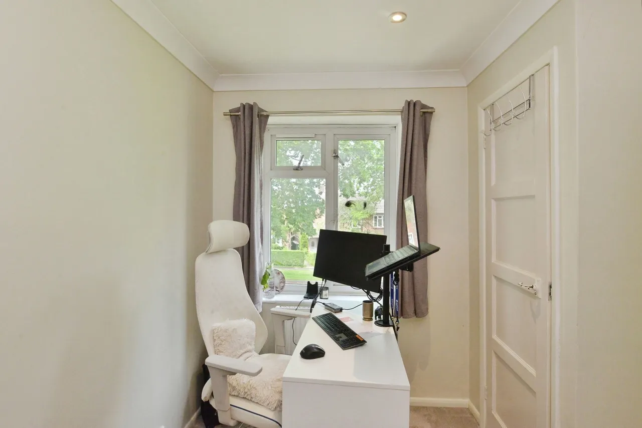Debbs Close, Stony Stratford, Milton Keynes, MK11, photo 12