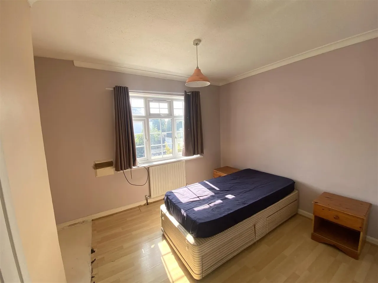 St. Leonards Gardens, Hounslow, photo 9