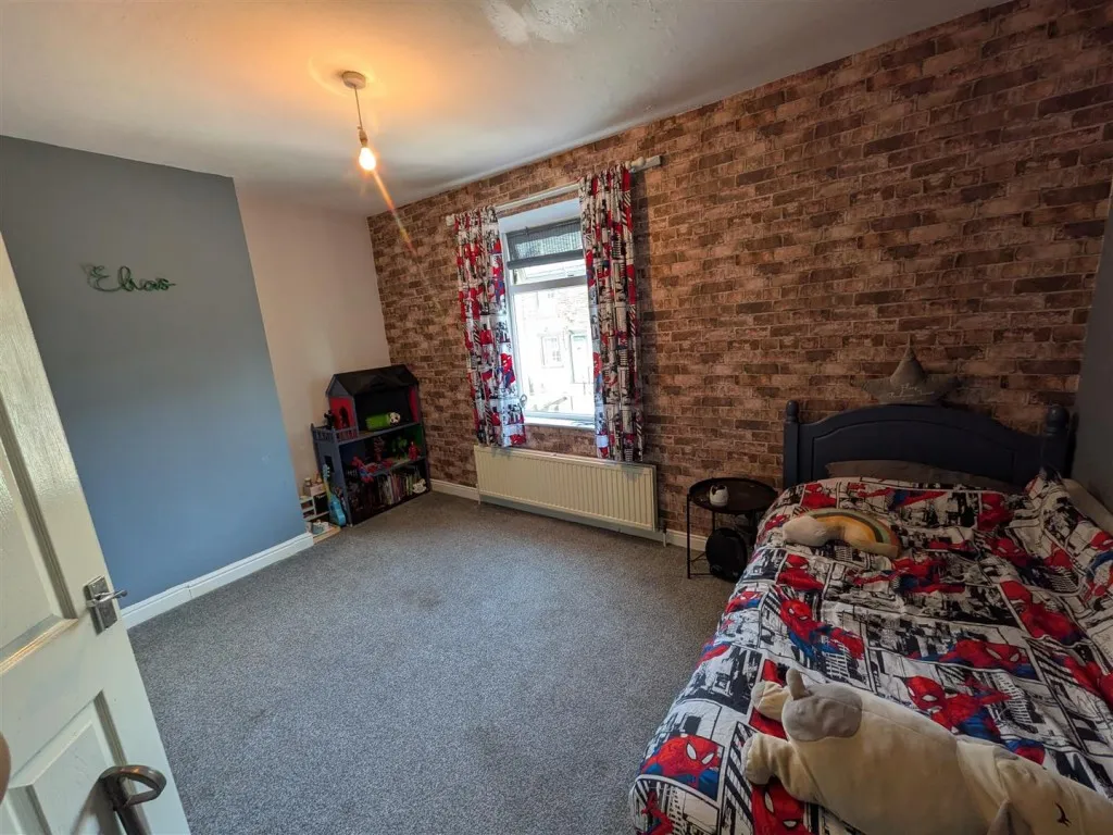 Institute Road, Eccleshill, photo 15